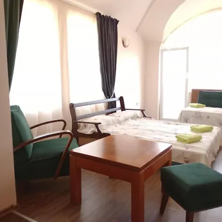 Lejlighed Wild Cherry 2 Bedroom Economy-3 *